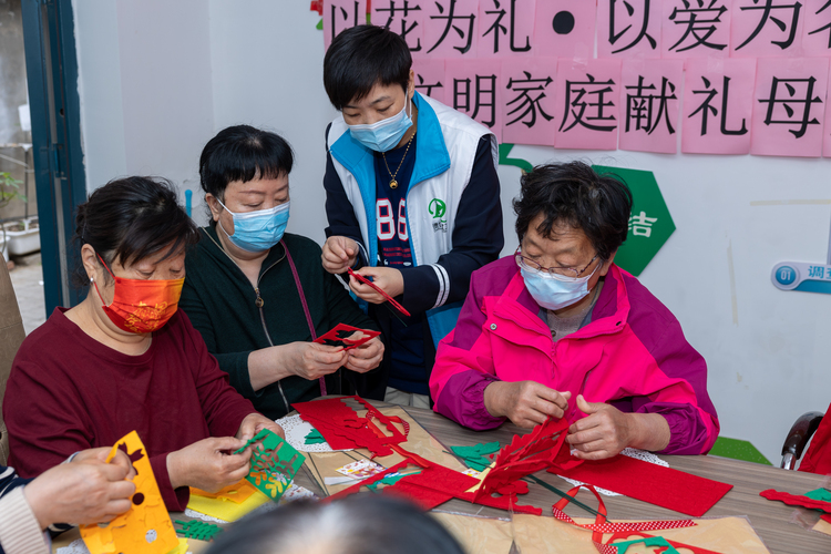 石家莊新華區:多彩活動獻禮母親節_fororder_1