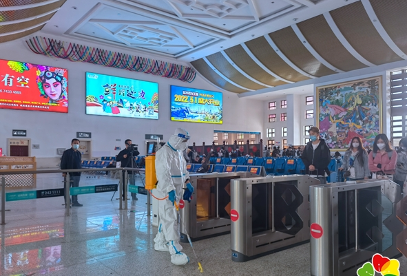 时隔59天 延吉西站恢复运行 首日发送旅客1100人