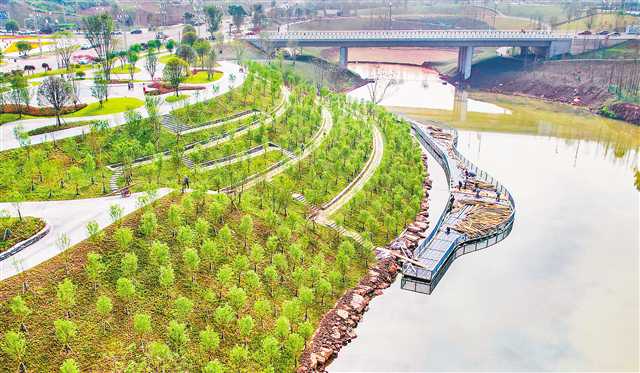 鳳鳴湖生態修復工程預計本月底完工開放