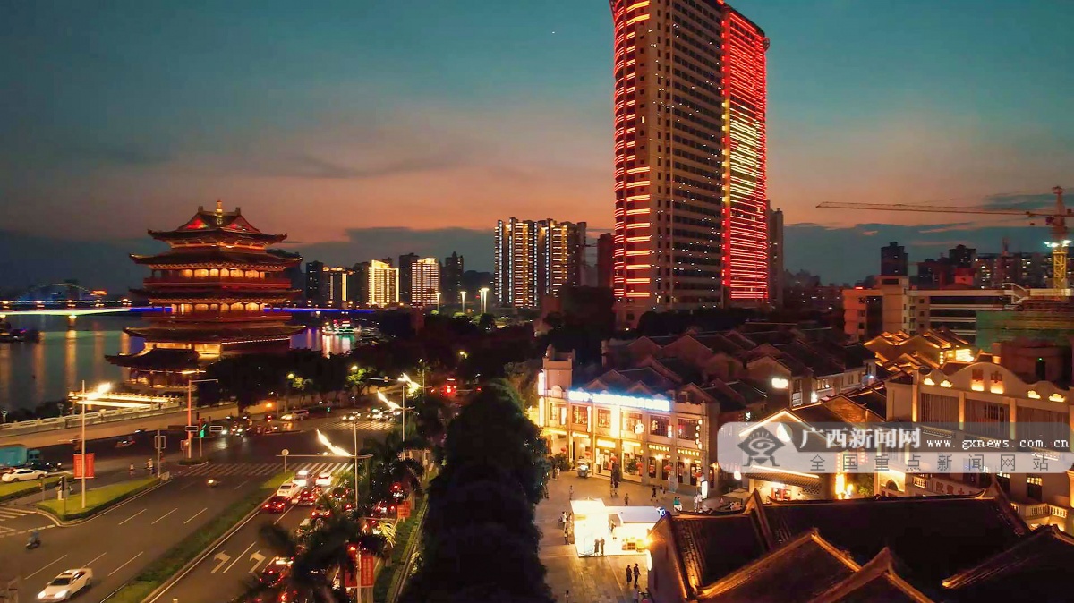 重现邕州古街市繁华！南宁三街两巷夜景实拍