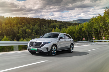 汽车频道【7月23日】【中首列表】杨铭：专注自身优势 奔驰期待与中国市场同行