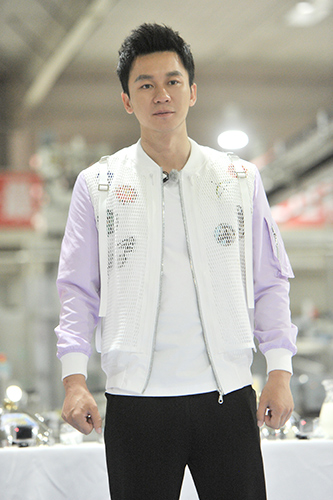 跑男4收官之战 李晨火力全开争夺王者之位