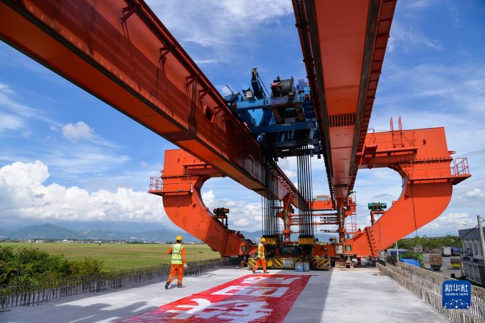 印尼雅万高铁4号梁场万隆方向箱梁架设全部完成