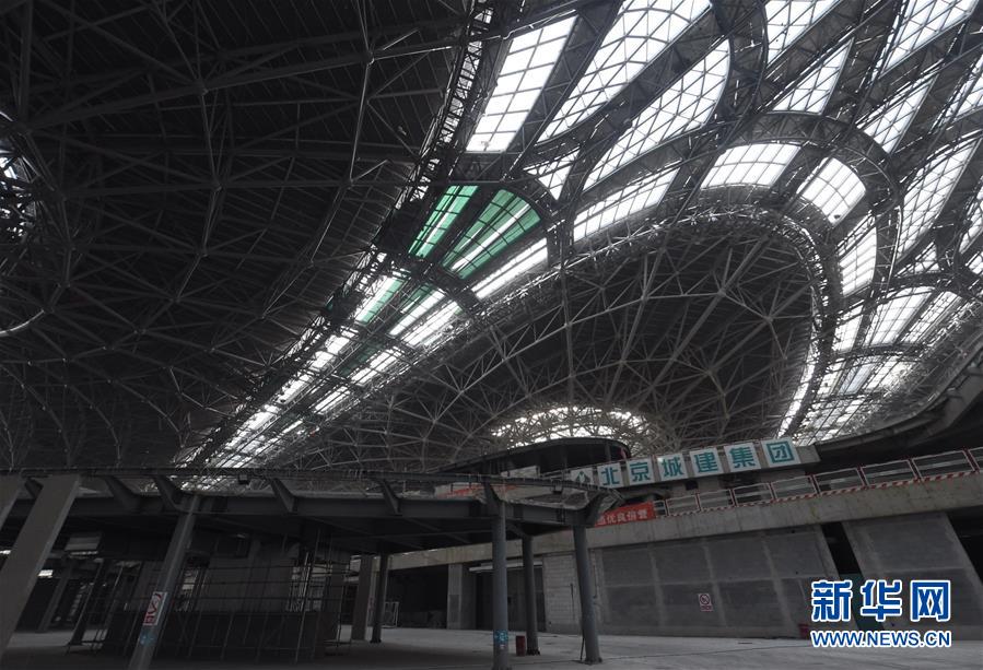 北京新機場航站樓已實現功能性封頂封圍