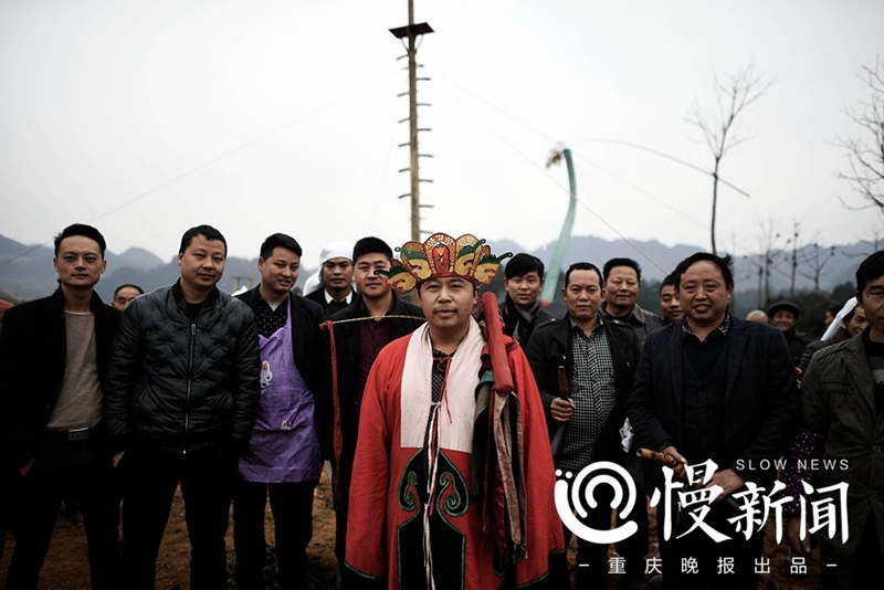 【区县联动】【秀山】重庆秀山傩戏上刀山，一次刀刃上的舞蹈【区县联动 短列表】重庆秀山傩戏上刀山，一次刀刃上的舞蹈