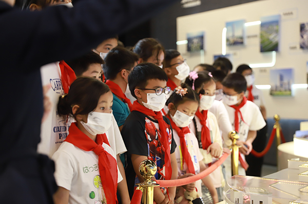 成都轨道集团：四栽相伴 轨道研学营为脱贫村少年根植梦想_fororder_活动现场--供图-成都轨道集团-(4)