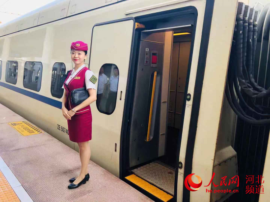 曹妃甸至北京客運動車組列車今日正式開通