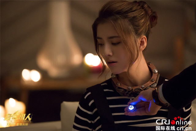 《赏金猎人》成下半年首部跻身“亿元俱乐部”国产影片