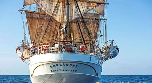 全球最古老全帆高桅船访港　供香港市民上船参观