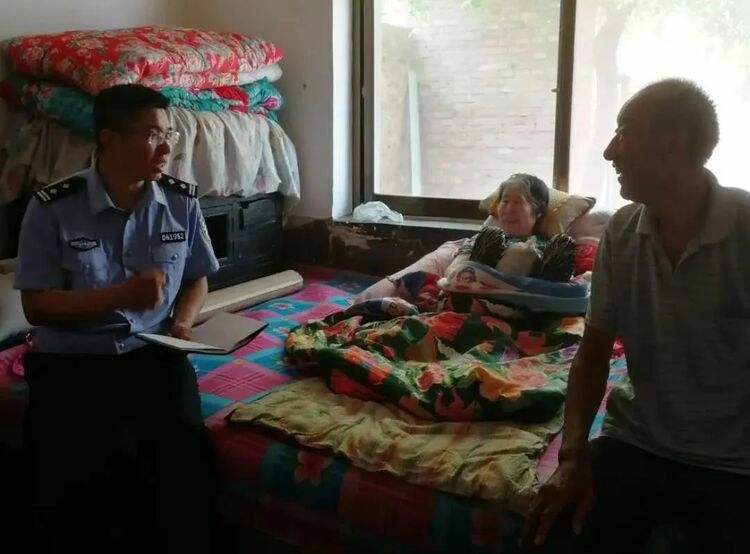 （原创）沧州市南皮县公安局开展“服务居民进万家”活动