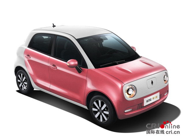 汽车频道【供稿】【资讯列表】欧拉R1变身欧拉黑猫 21项升级6.98万元起