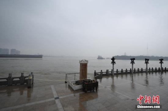 長江中下游汛情持續 多地開始防汛實戰