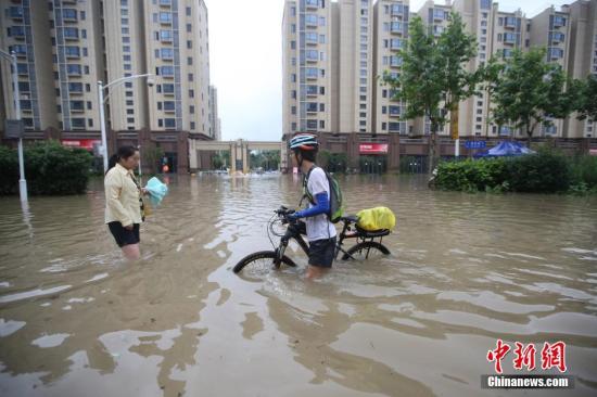 長江中下游汛情持續 多地開始防汛實戰