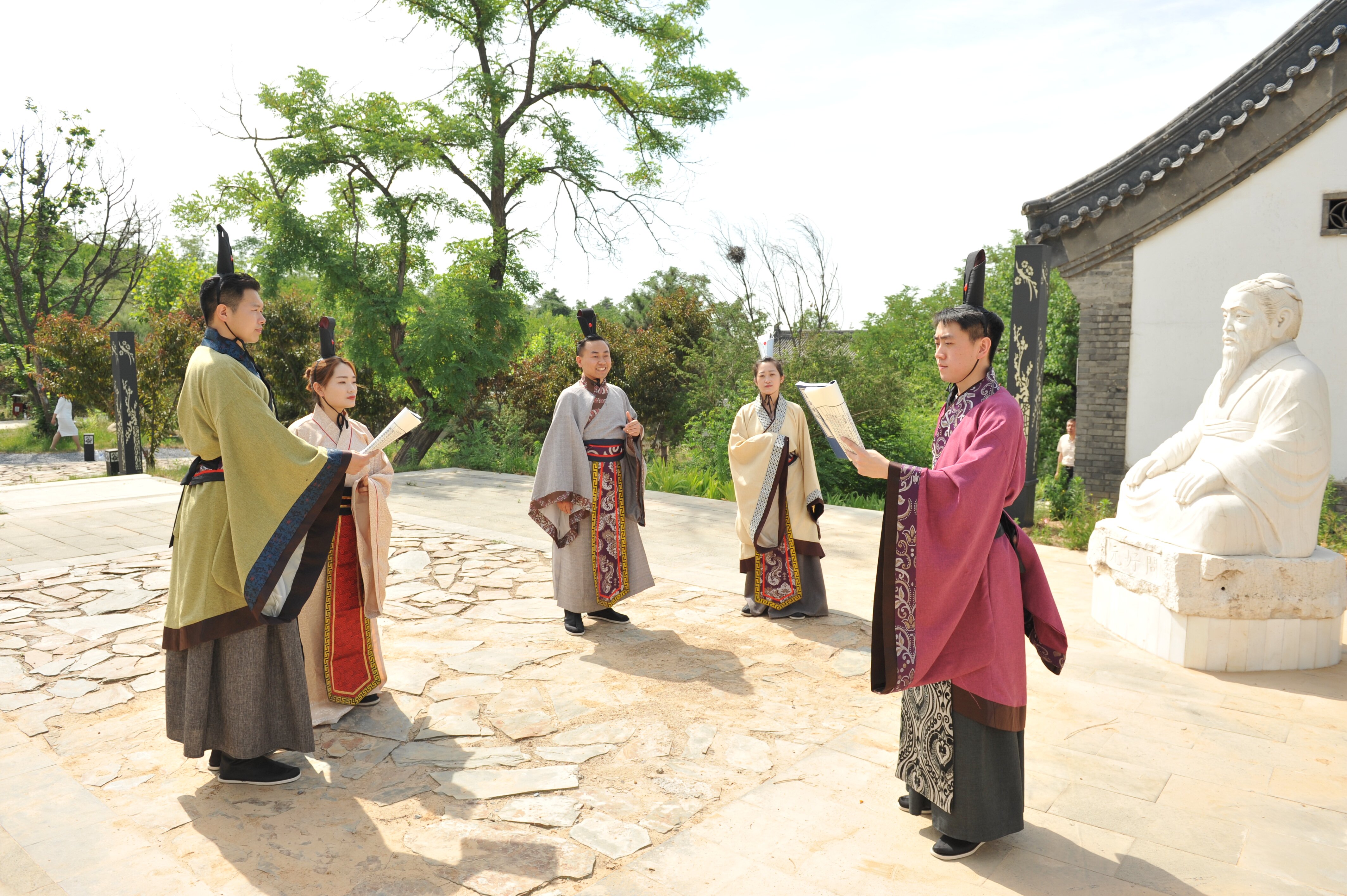 （原创）迎端午佳节 传中华文化 河北外国语学院师生在封龙书院上演文化大戏_fororder_6