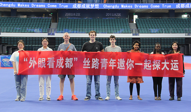 图片默认标题_fororder_丝路青年打卡高新区体育中心-摄影-李婷-(2)