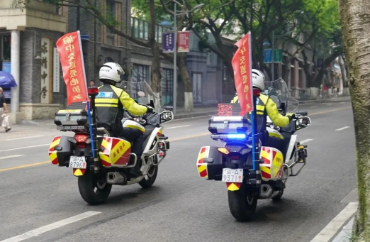 【原创】重庆渝中警方发布2022年辖区高考交通出行提示_fororder_微信图片_20220606162707