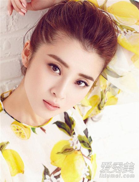 张睿女友李若嘉被潜规则是真的吗?李若嘉整容了吗