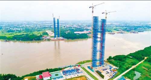 平南三桥已进入塔架施工阶段 广西将新添一座世界第一跨度钢管拱桥