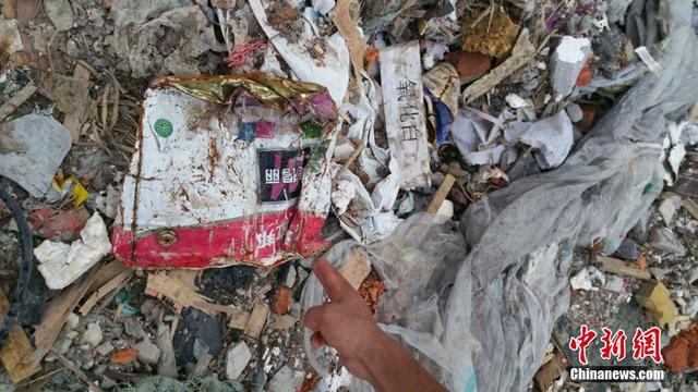 探访苏州太湖西山岛 数万吨垃圾散发恶臭