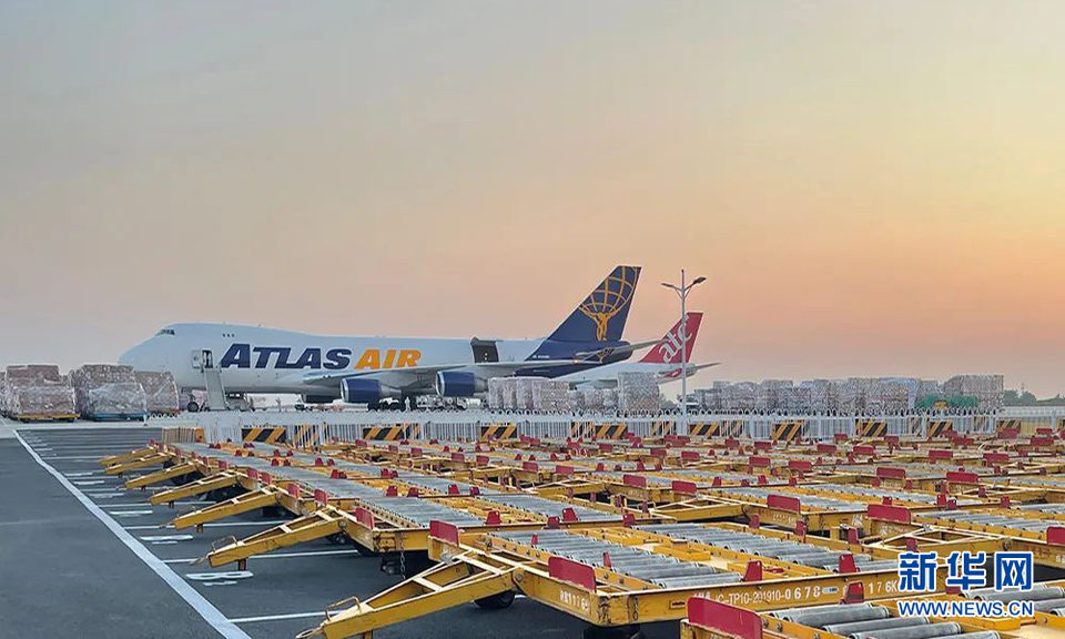 武汉天河国际机场货邮吞吐量逆势增长 已超11万吨