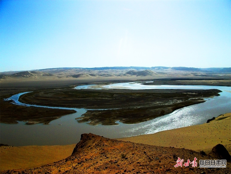 【文旅焦点图】大漠戈壁间有一幅天然太极图 金塔县弱水环流景区等你来_fororder_3