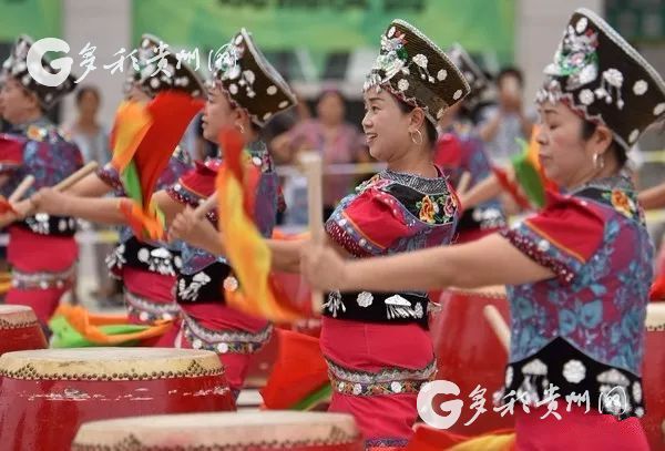 (市州)松桃:传承花鼓技艺 弘扬苗族文化 (市州)松桃:传承花鼓技艺 弘扬苗族文化