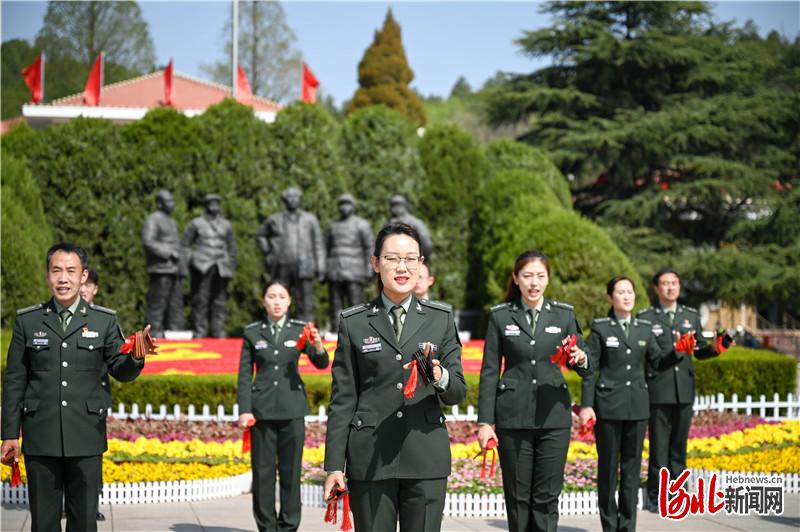 西柏坡：幸福生活节节高