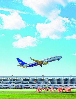 厦门多家航司推出“随心飞”服务 “打个飞的”去旅游受市民欢迎