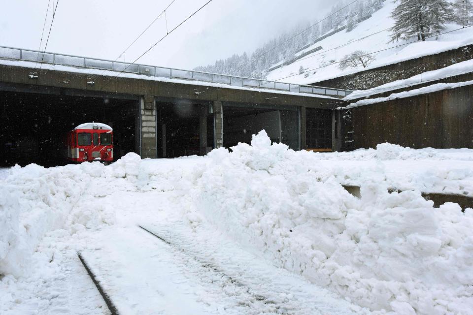 采尔马特（Zermatt）,有“冰川之城”的美称，但禁止汽车通行_fororder_nintchdbpict000377145799