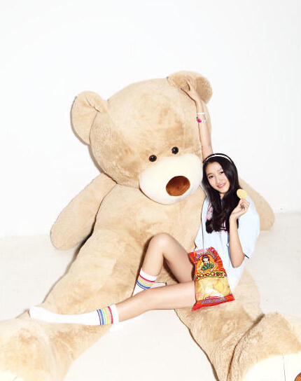 成年礼正确打开方式!欧阳娜娜林妙可关晓彤 昔日童星衣品PK