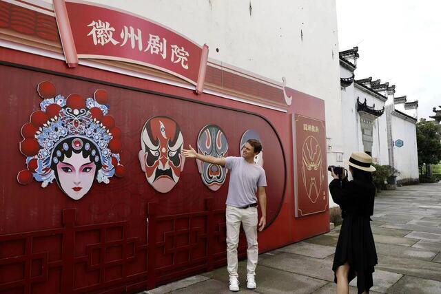 美国小伙卓文：我热爱黄山 因为这里就是我的家_fororder_6578