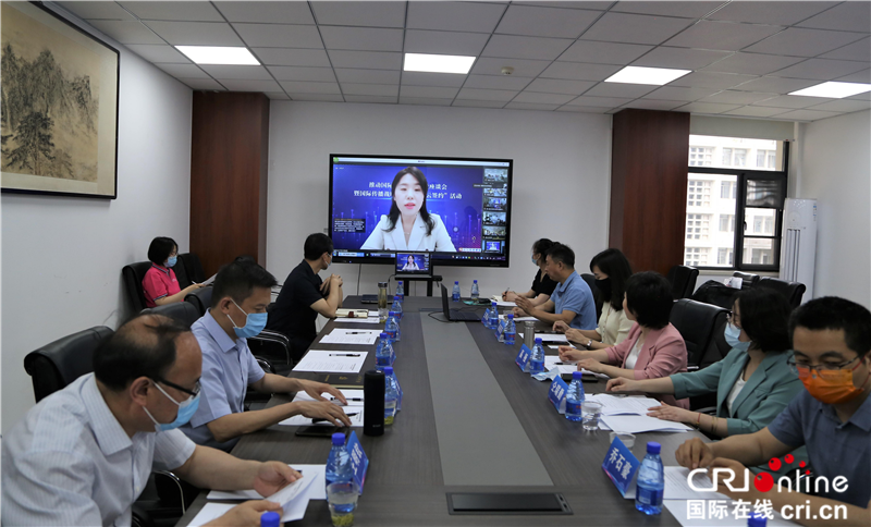 推动国际传播人才培养 国际在线与河南大学签署战略合作_fororder_IMG_6022