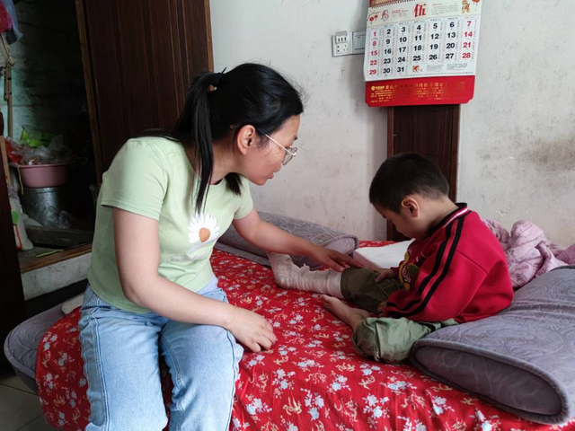 黄山徽州区：关爱未成年人 共度美好“六一”_fororder_43