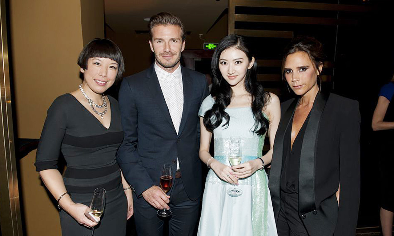 退役吸金王小贝身价仍上涨万人迷魅力不减