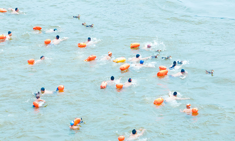 百舟竞渡迎端午 富顺县第二届端午龙舟文化旅游活动精彩上演_fororder_9抢鸭子比赛（摄影-廖志全）