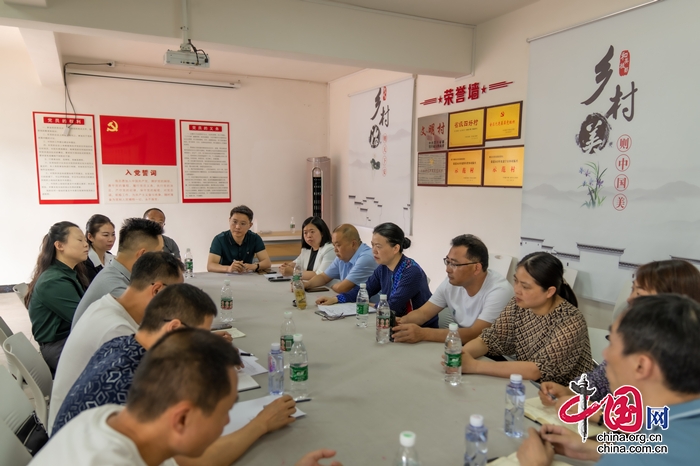 （转载）摸实情、出妙招、见成效 船山区政协“双助”活动走进现代农业产业园