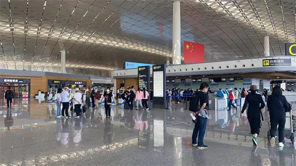 端午节小长假长春机场预计完成旅客吞吐量2.5万人次左右_fororder_长春机场1