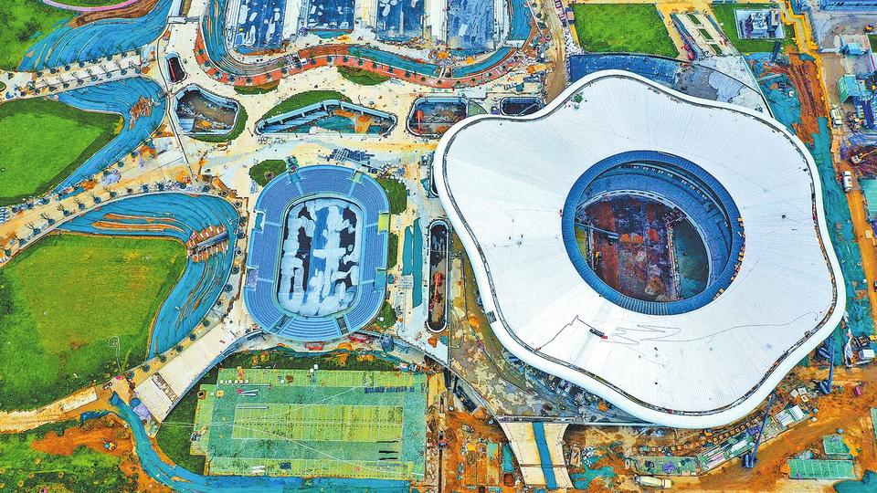 【焦点图】中原网球中心二期工程正在进行收尾施工