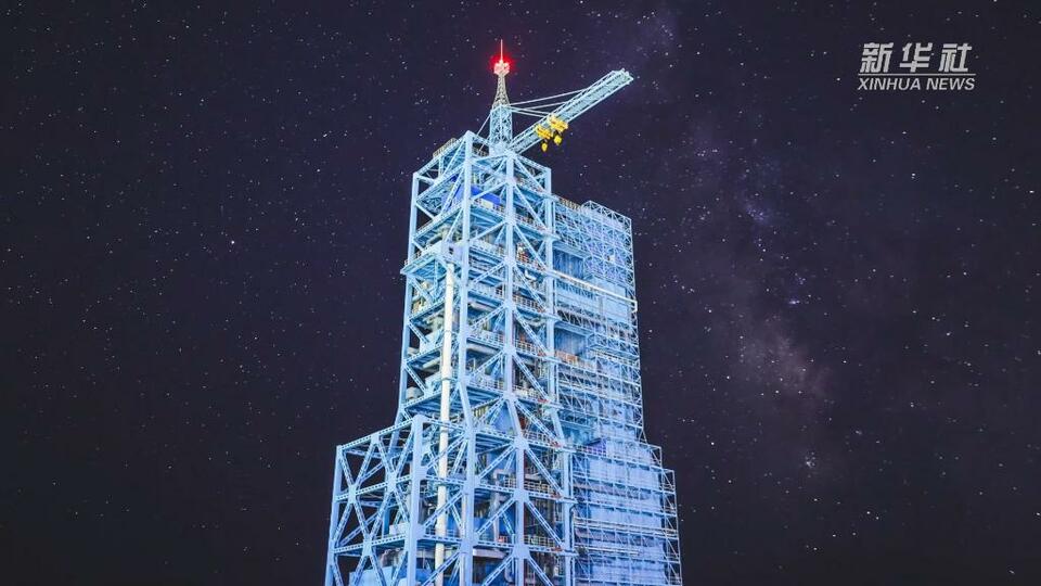 新华全媒+丨错过“小家”重要瞬间 见证“大家”自豪时刻 对话神舟十四号载人飞行任务火箭指挥赵磊