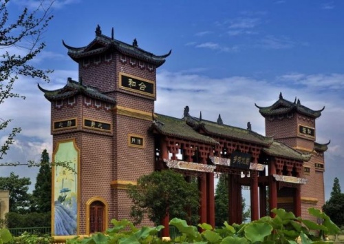 敖平西瓜“甜蜜”赋能 助推彭州乡村振兴 第八届敖平西瓜节即将举办