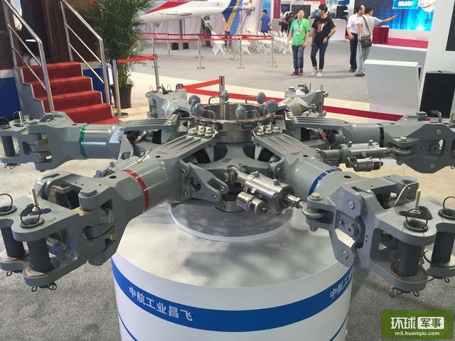 AC313首开国产直升机应急漂浮 AC313首开国产直升机应急漂浮