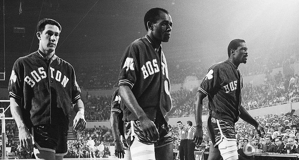 【比尔-拉塞尔 约翰&middot;哈夫利切克 萨姆-琼斯】