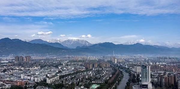 都江堰“大冰雪”：聚力培育新动能 续写千年古堰冰雪奇缘_fororder_都江堰市-供图-都江堰市委宣传部