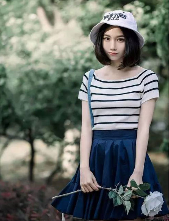 女生旅行拍照姿势图片 从佳能微单M100开始