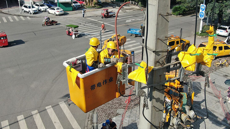 国网德阳供电公司：加快实施“零计划停电”示范区建设_fororder_QQ图片20220628084502