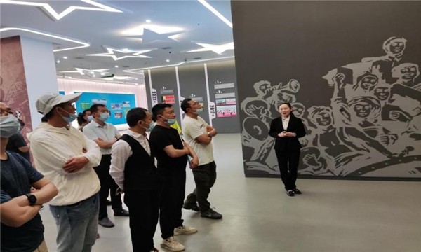 中华民族一家亲 穗疏联谊见真情