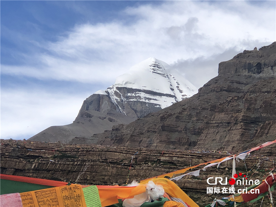 西藏“神山”静候香客、游客回归_fororder_1.JPG