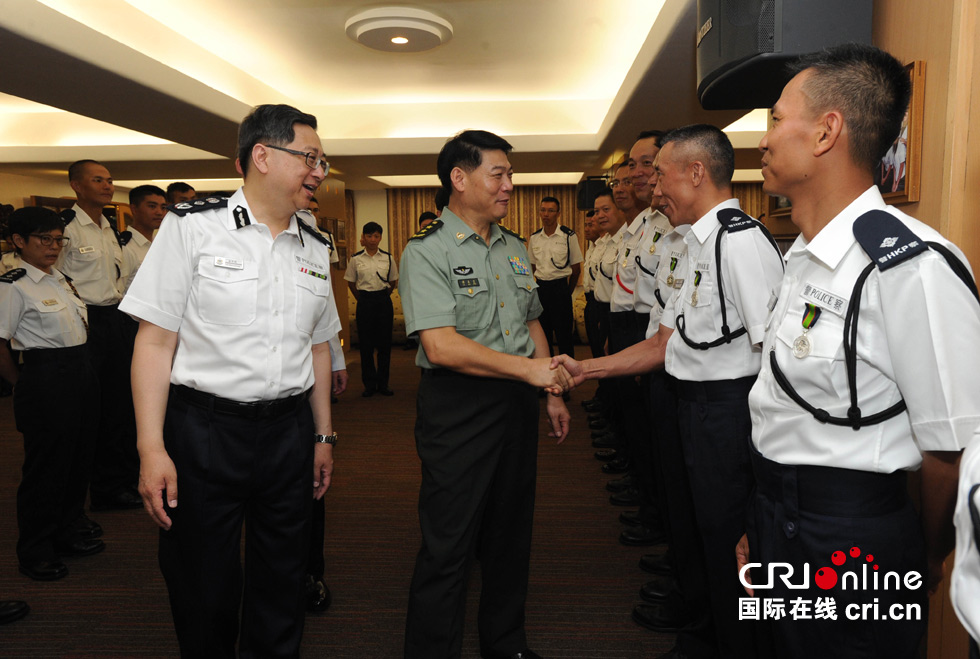 香港驻港部队司令员刘图片