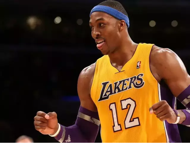 NBA巨星抱团成风 盘点巅峰期换队的九大球星