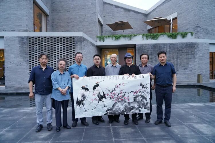 “藝海同舟——當代中國畫六人作品展”巡展在源當代美術館開幕